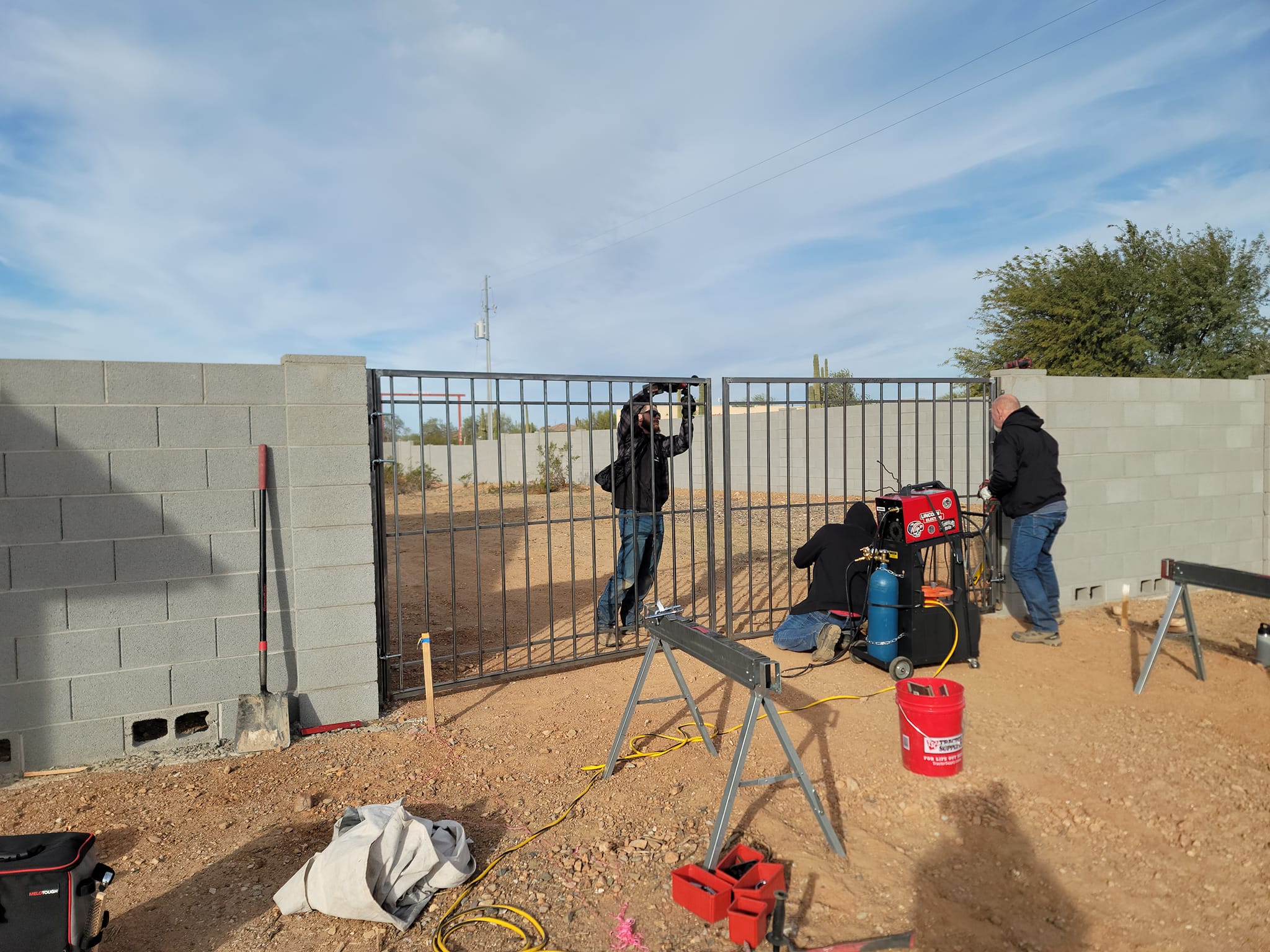 custom-gate-building-phoenix-az custom-gate-building-phoenix-az